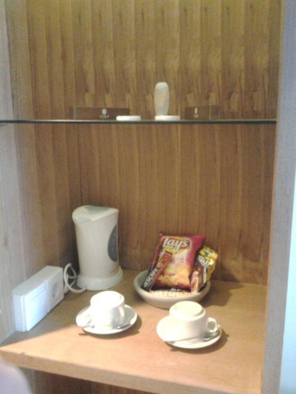 בנדונג Chara Hotel מראה חיצוני תמונה