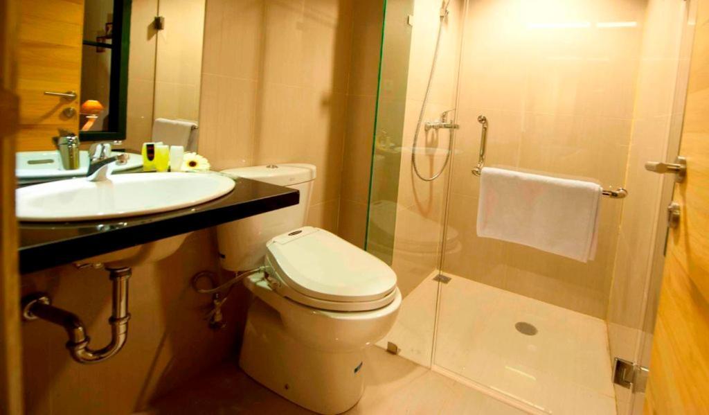 בנדונג Chara Hotel מראה חיצוני תמונה