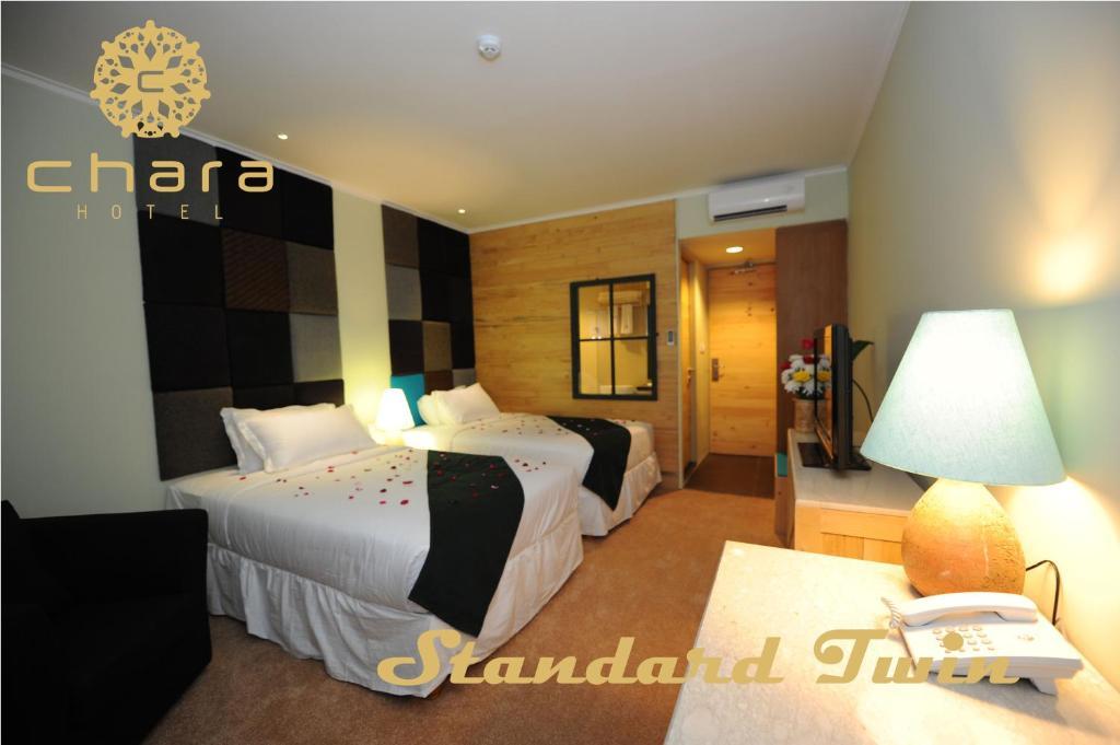 בנדונג Chara Hotel חדר תמונה